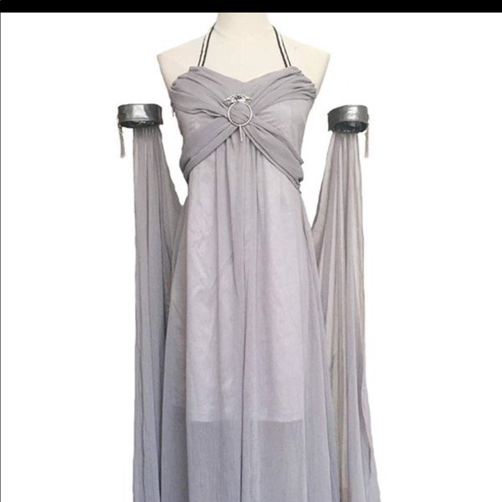 Daenerys Targaryen ( small)Queen of Dragons